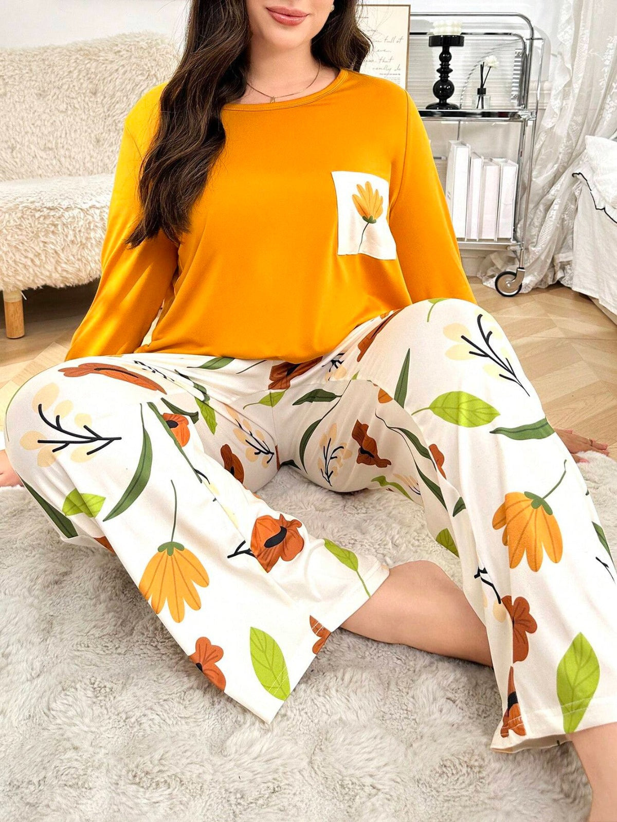 Golden Flower Pocket Printed Night Suits