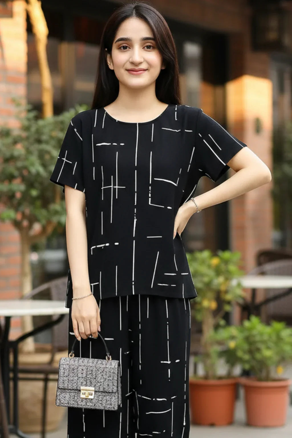 Black Capri Printed Night Suit