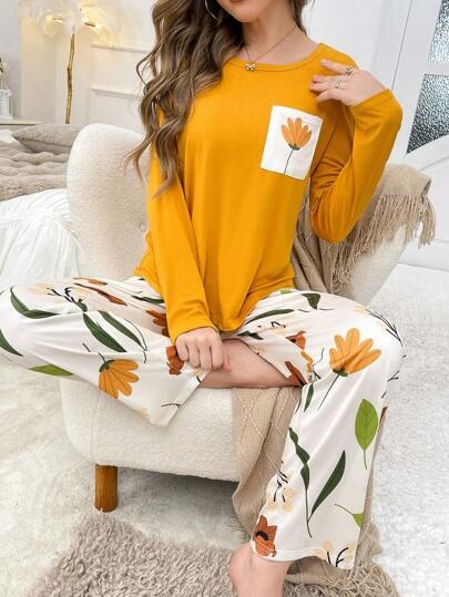 Golden Flower Pocket Printed Night Suits